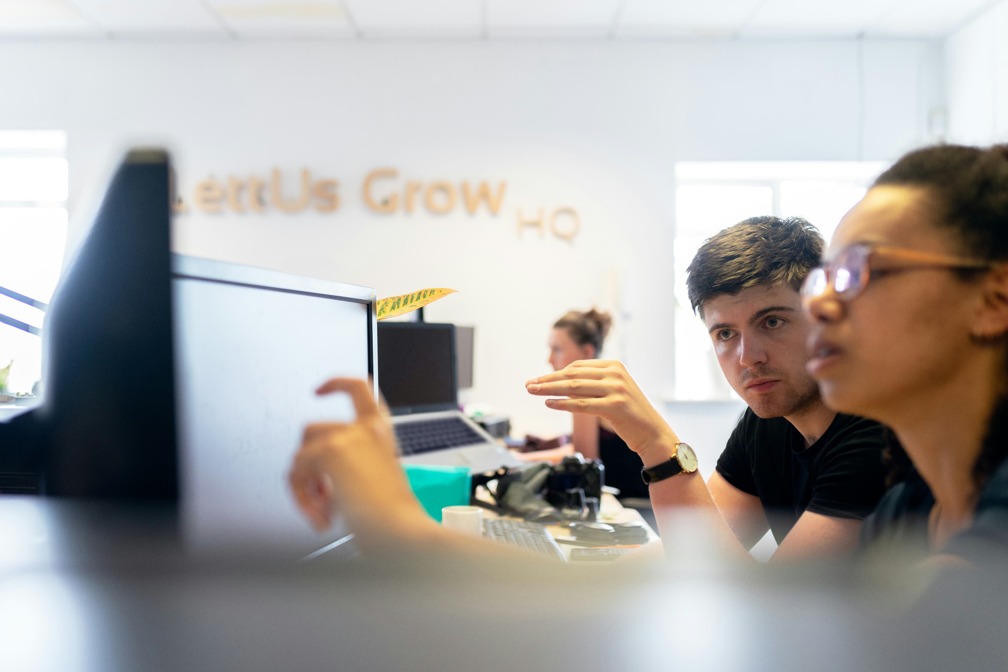The Delivery Habits That Keep Digital Teams Consistent